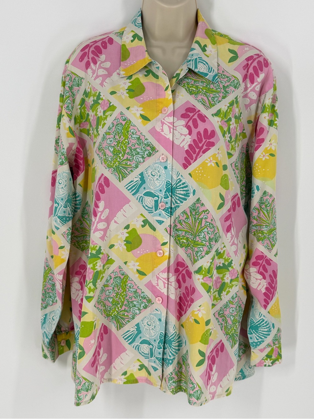 Vintage Lilly Pulitzer Cotton Patchwork Tropical Print Button Front Shirt M - Picture 3 of 15